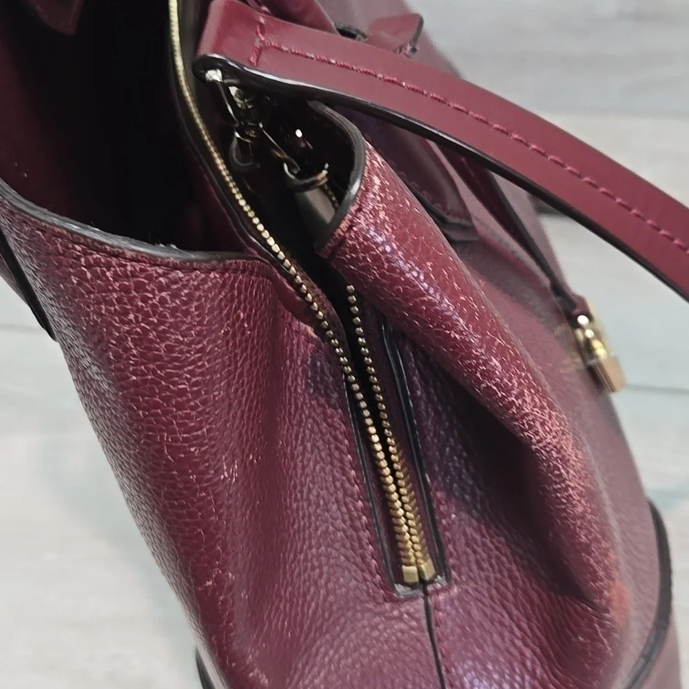 Michael Kors Women Burgundy Leather Tote Bag Crossbody Tote